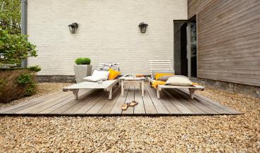Philips Lighting myGarden Wandleuchte Creek schwarz oder weiß mit Bewegungsmelder