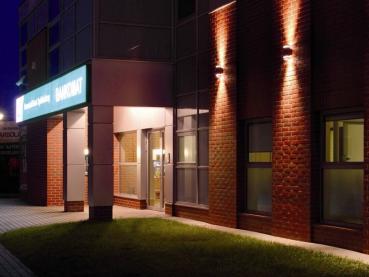 Preview: Moderne Wandleuchte 2 x GU10 Fassung Massiv und Hochwertig Farbe wählbar