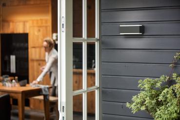 Preview: Philips Lighting myGarden LED-Wandleuchte Stratosphere