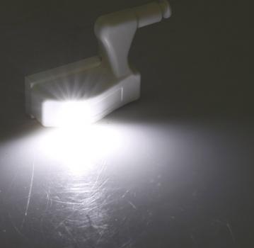 Preview: LED Schrankleuchte, 4er-Set Batteriebetrieb, Drucksensor für Türen