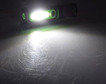 Preview: LED Stableuchte mit Akku "FlexiLED 300+" Ladeschale, Magnethalter, 3W, 250lm,IP44
